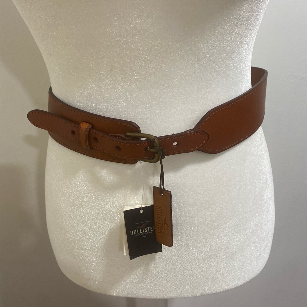 Hollister Brown Leather Waist Belt with Brass Buckle - Picture 2 of 9